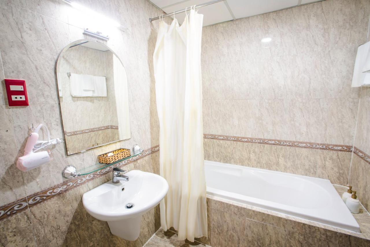 Thanh Thu Hotel Хошимін Екстер'єр фото